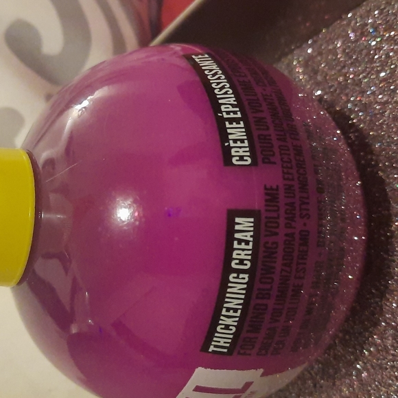 Sutra Rejuvenating Hair Serum & Bed Head Small Talk Thickening Cream - Picture 7 of 9